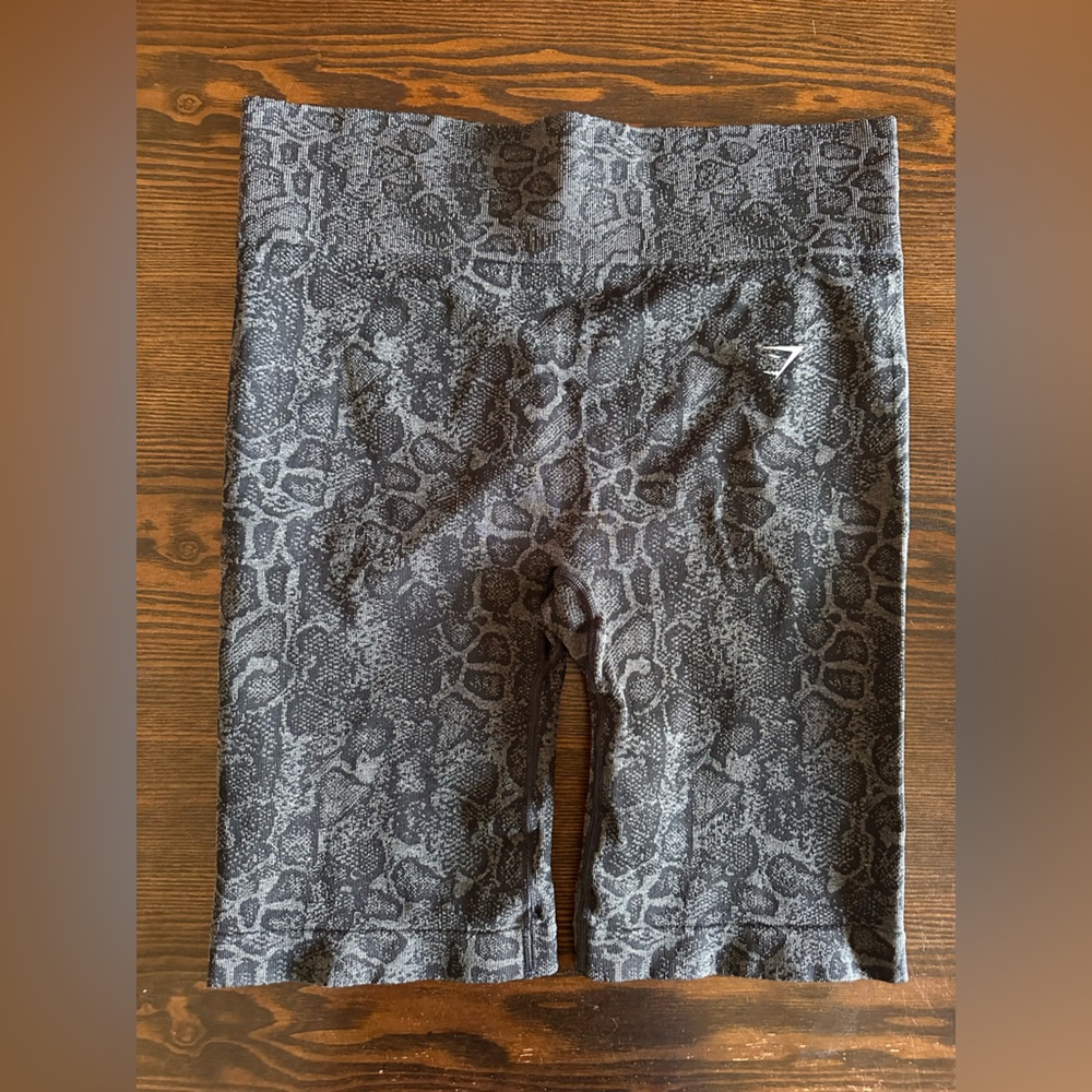 Gymshark Charcoal Patterned Leggings